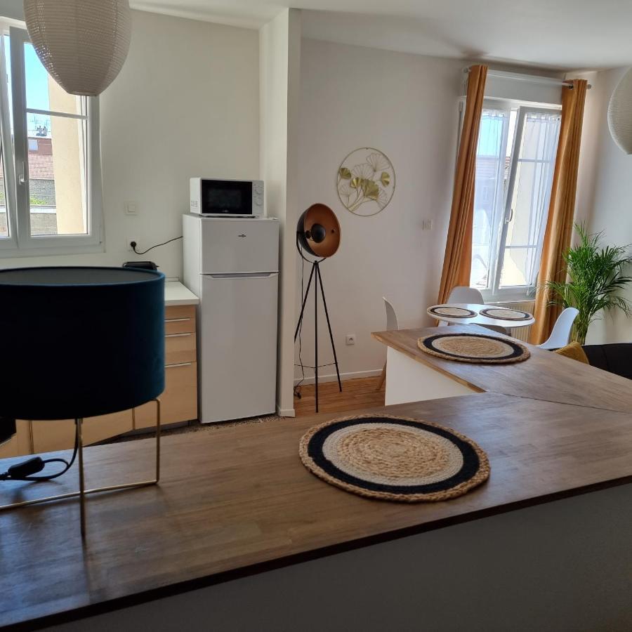 Apartmán Chez Fifi - Hyper Centre A 200 M De La Cathedrale Remeš Exteriér fotografie